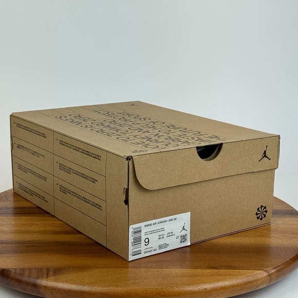 Womens Nike Air Jordan 1 Mid SE Olive Toe‎ Basketball Shoes Sneakers Size 9 M - Picture 11 of 12